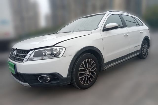 Used Volkswagen Cross Lavida 2014 1.4TSI DSG