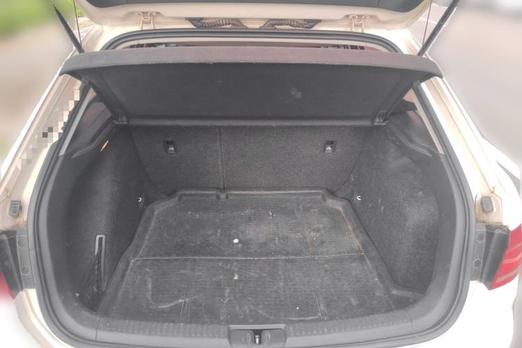Used Volkswagen Cross Lavida 2014 1.4TSI DSG Trunk
