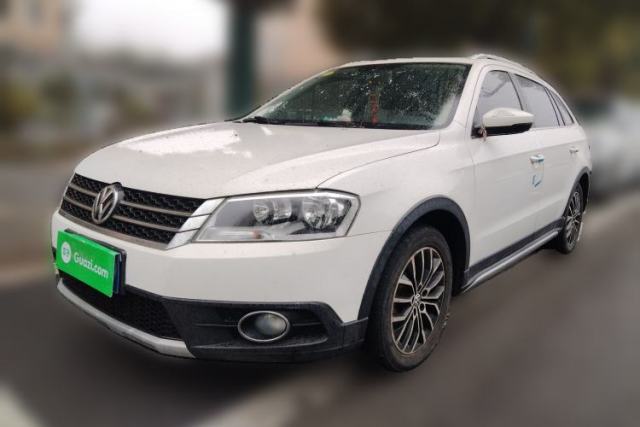Used Volkswagen Cross Lavida 2014 1.6L Automatic