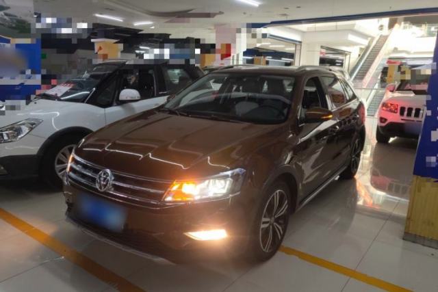 Used Volkswagen Cross Lavida 2016 230TSI DSG Luxury Edition