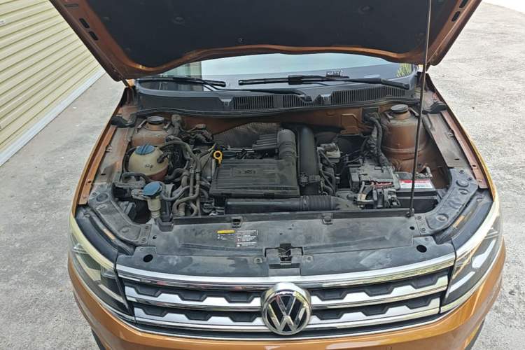 Used Volkswagen Cross Lavida 2016 230TSI DSG Luxury Edition Engine Bay