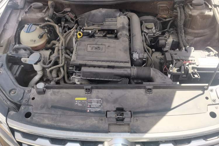 Used Volkswagen Cross Lavida 2016 230TSI DSG Luxury Edition Engine Bay