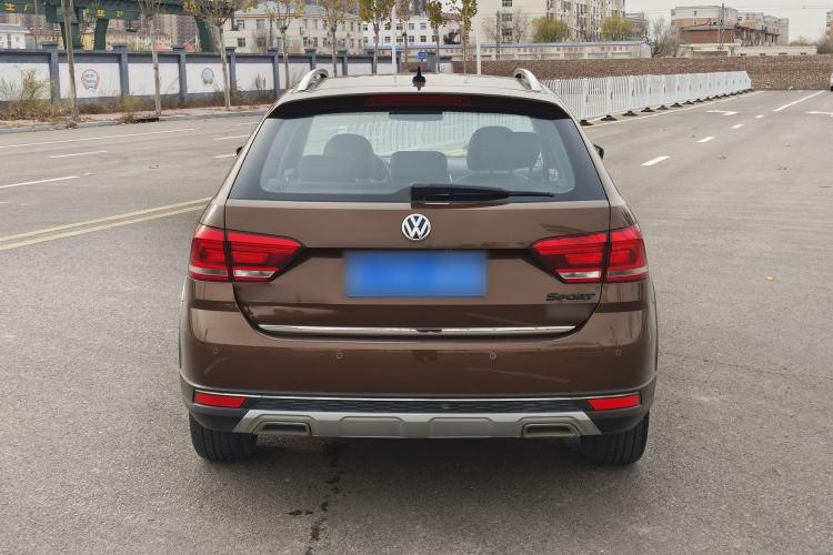 Used Volkswagen Cross Lavida 2016 230TSI DSG Luxury Edition Exterior 4
