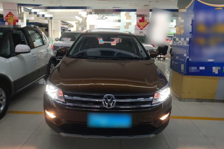 Used Volkswagen Cross Lavida 2016 230TSI DSG Luxury Edition Front