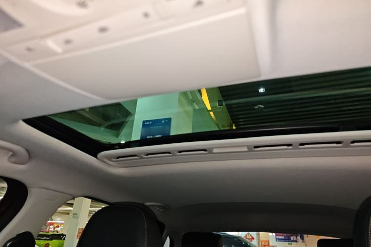 Used Volkswagen Cross Lavida 2016 230TSI DSG Luxury Edition Headliner