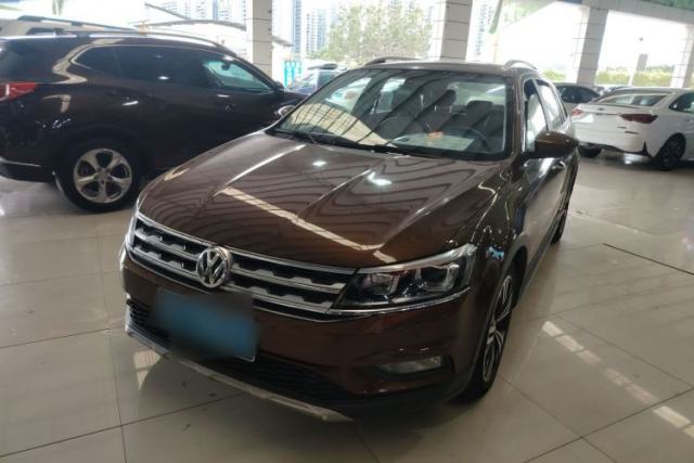 Used Volkswagen Cross Lavida 2016 230TSI DSG Luxury Edition