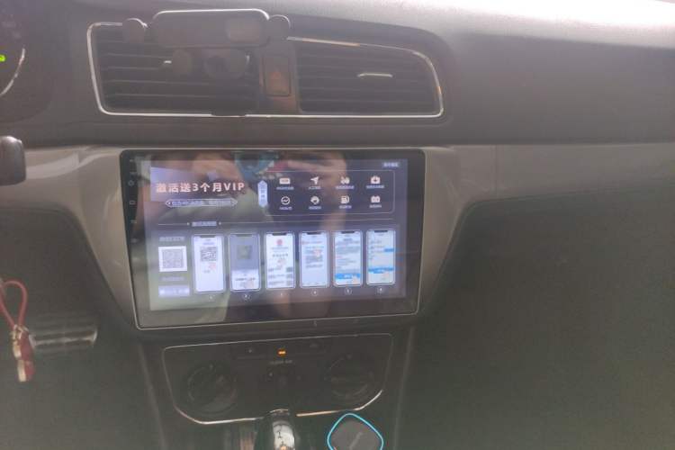 Used Volkswagen Cross Lavida 2016 230TSI DSG Comfort Edition Audio And AC Panel