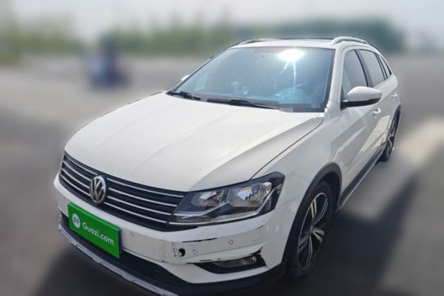 Used Volkswagen Cross Lavida 2016 1.6L Automatic Comfort Edition