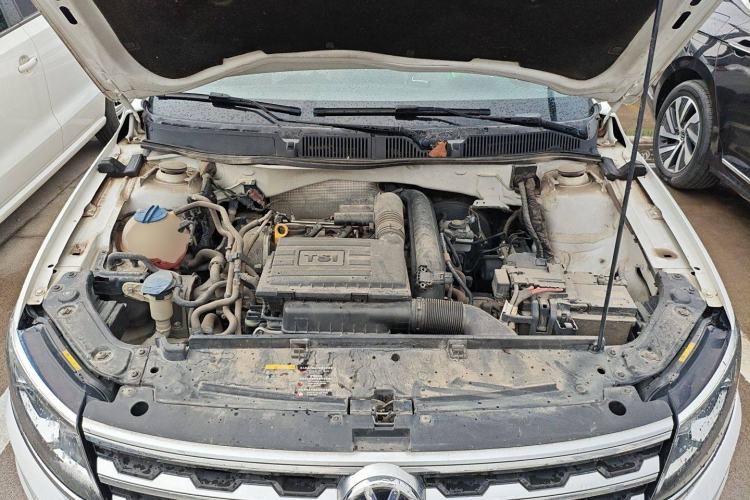 Used Volkswagen Cross Lavida 2016 230TSI DSG Luxury Edition Engine Bay
