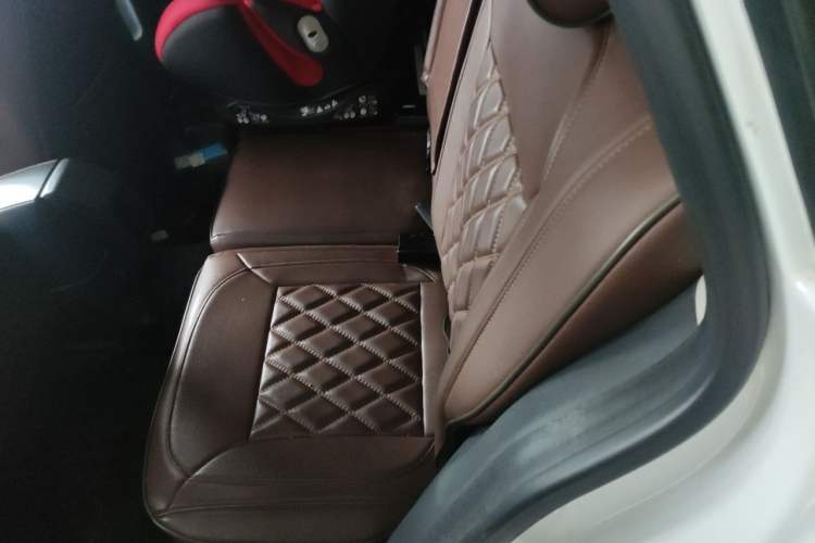 Used Volkswagen Cross Lavida 2016 230TSI DSG Comfort Edition Left Rear Seat