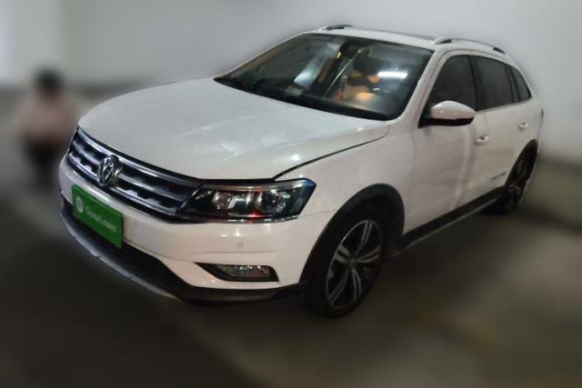 Used Volkswagen Cross Lavida 2016 1.6L Automatic Luxury Edition