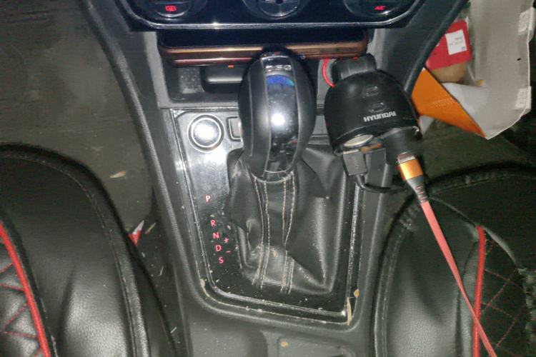 Used Volkswagen Cross Lavida 2017 230TSI DSG Luxury Edition Gear Lever