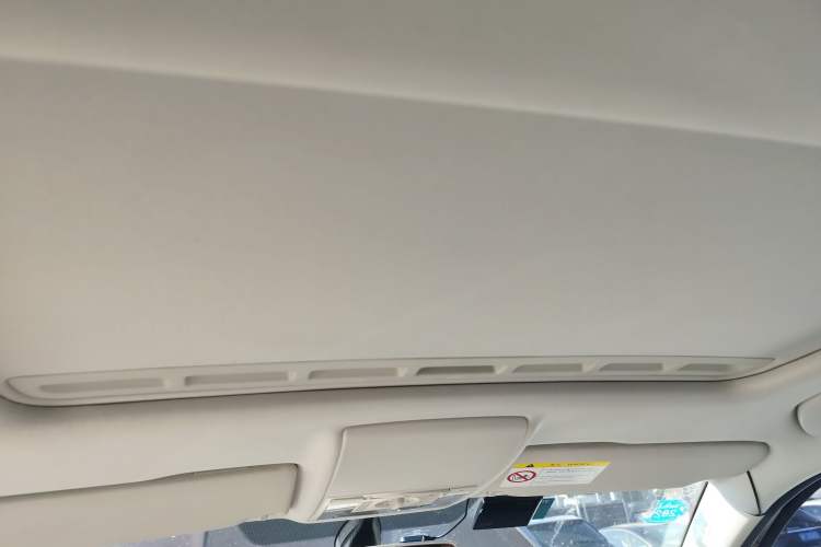 Used Volkswagen Cross Lavida 2017 230TSI DSG Luxury Edition Headliner