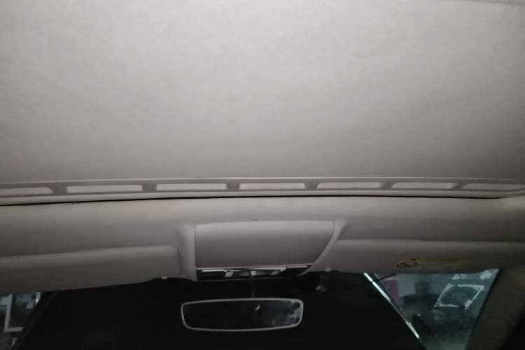 Used Volkswagen Cross Lavida 2017 230TSI DSG Luxury Edition Headliner