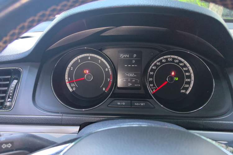 Used Volkswagen Cross Lavida 2017 230TSI DSG Luxury Edition Instrument Cluster