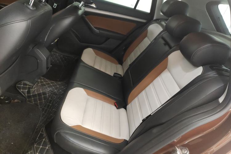 Used Volkswagen Cross Lavida 2017 230TSI DSG Luxury Edition Left Rear Seat