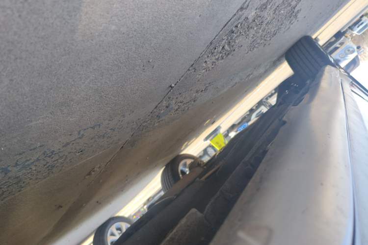 Used Volkswagen Cross Lavida 2017 230TSI DSG Luxury Edition Right Side Sill