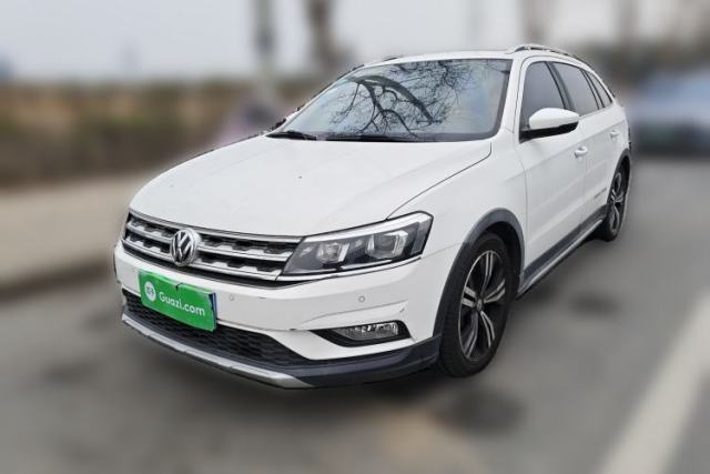 Used Volkswagen Cross Lavida 2017 230TSI DSG Luxury Edition