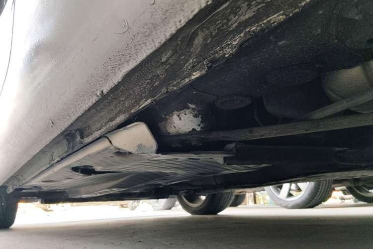 Used Volkswagen Eos 2008 2.0 TSI DSG Chassis Rear Left