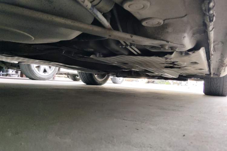 Used Volkswagen Eos 2008 2.0 TSI DSG Chassis Rear Right