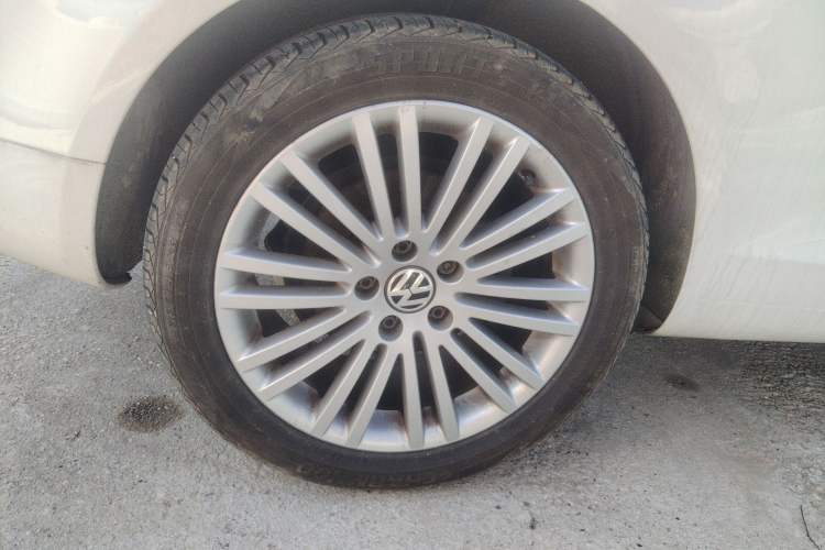 Used Volkswagen Eos 2008 2.0 TSI DSG Exterior 4