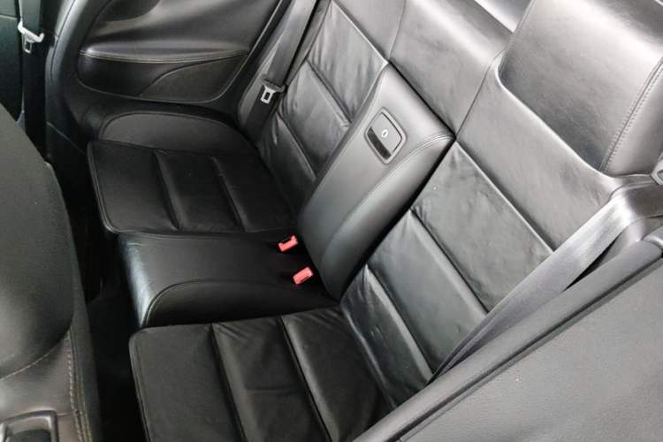 Used Volkswagen Eos 2008 2.0 TSI DSG Left Rear Seat