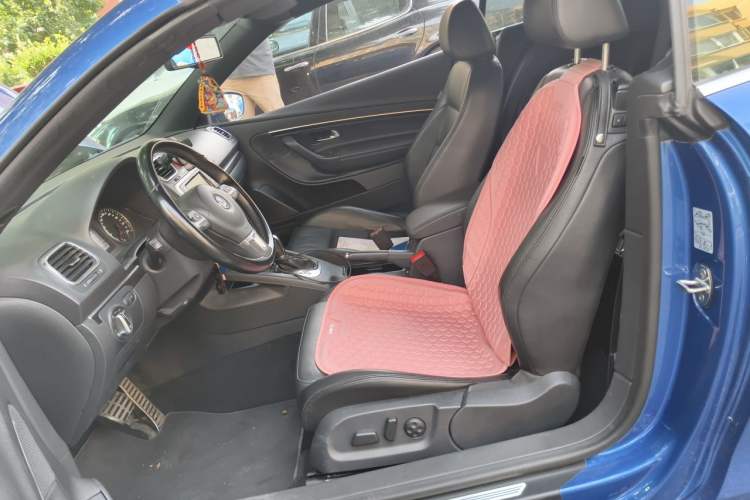 Used Volkswagen Eos 2010 2.0 TSI DSG Comfort Edition Left Front Seat