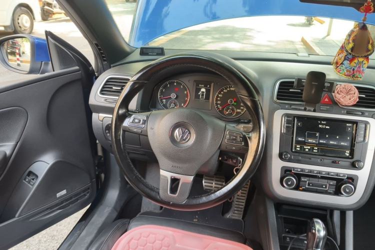 Used Volkswagen Eos 2010 2.0 TSI DSG Comfort Edition Steering Wheel