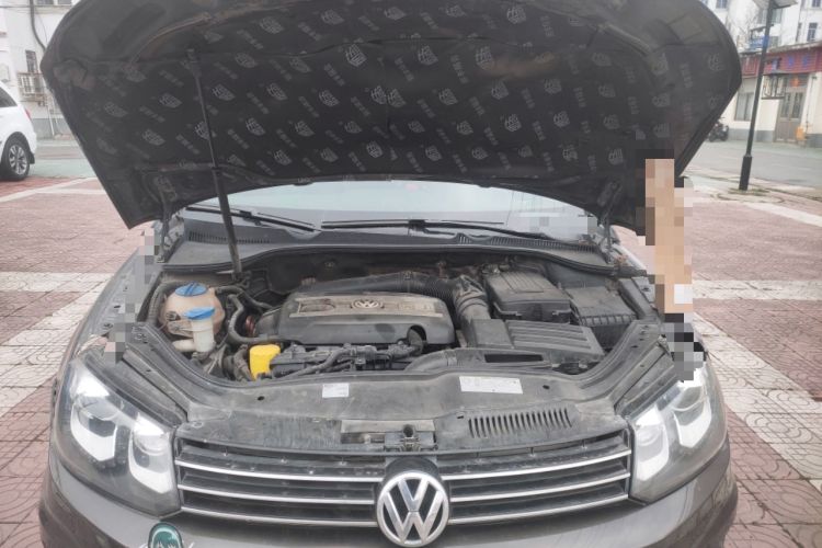Used Volkswagen Eos 2010 2.0 TSI DSG Comfort Edition Engine Bay