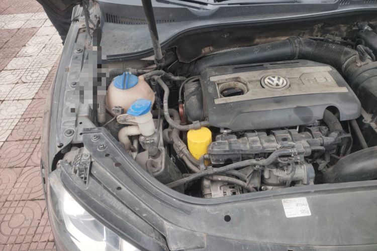 Used Volkswagen Eos 2010 2.0 TSI DSG Comfort Edition Engine Bay Right