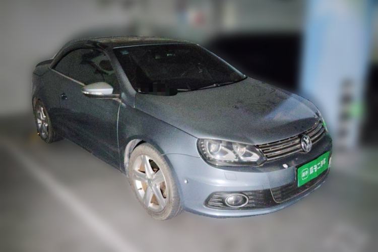 Used Volkswagen Eos 2011 2.0 TSI Front Right 45 Deg