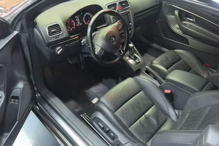 Used Volkswagen Eos 2011 2.0 TSI Driver Seat