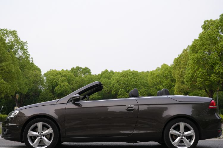 Used Volkswagen Eos 2011 2.0 TSI Exterior 3
