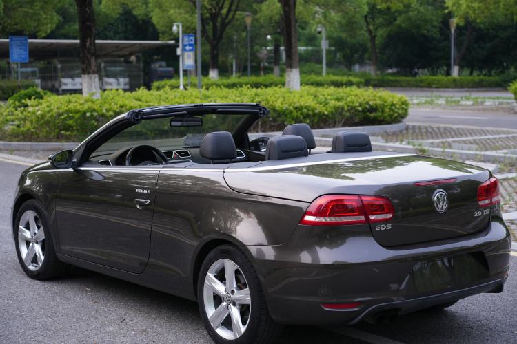 Used Volkswagen Eos 2011 2.0 TSI Exterior 5