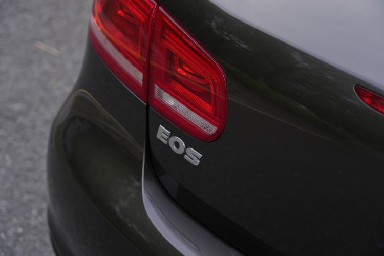 Used Volkswagen Eos 2011 2.0 TSI Exterior 6