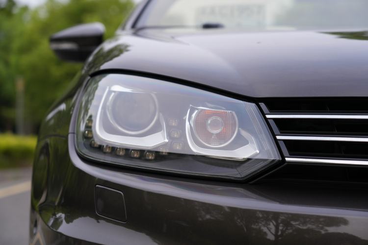 Used Volkswagen Eos 2011 2.0 TSI Left Front Headlight