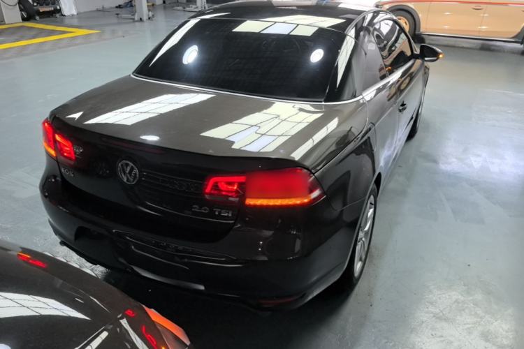 Used Volkswagen Eos 2011 2.0 TSI Rear Right 45 Deg