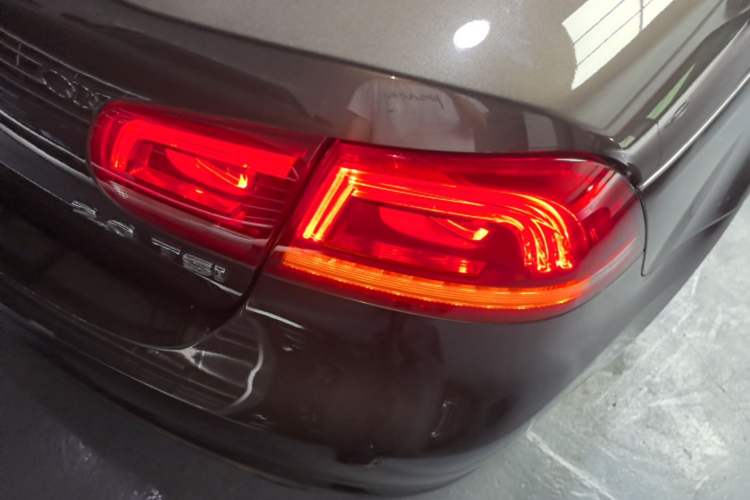 Used Volkswagen Eos 2011 2.0 TSI Right Rear Taillight