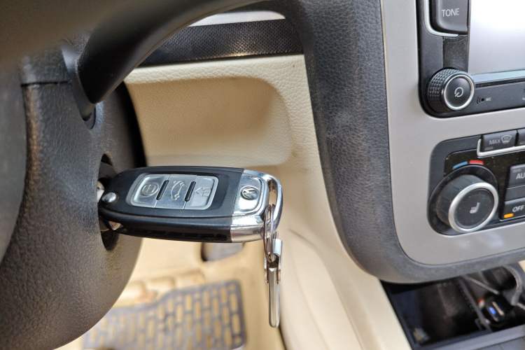 Used Volkswagen Eos 2011 2.0 TSI Vehicle Key