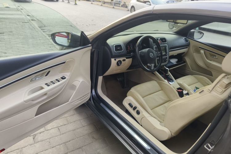 Used Volkswagen Eos 2011 2.0 TSI Driver Seat