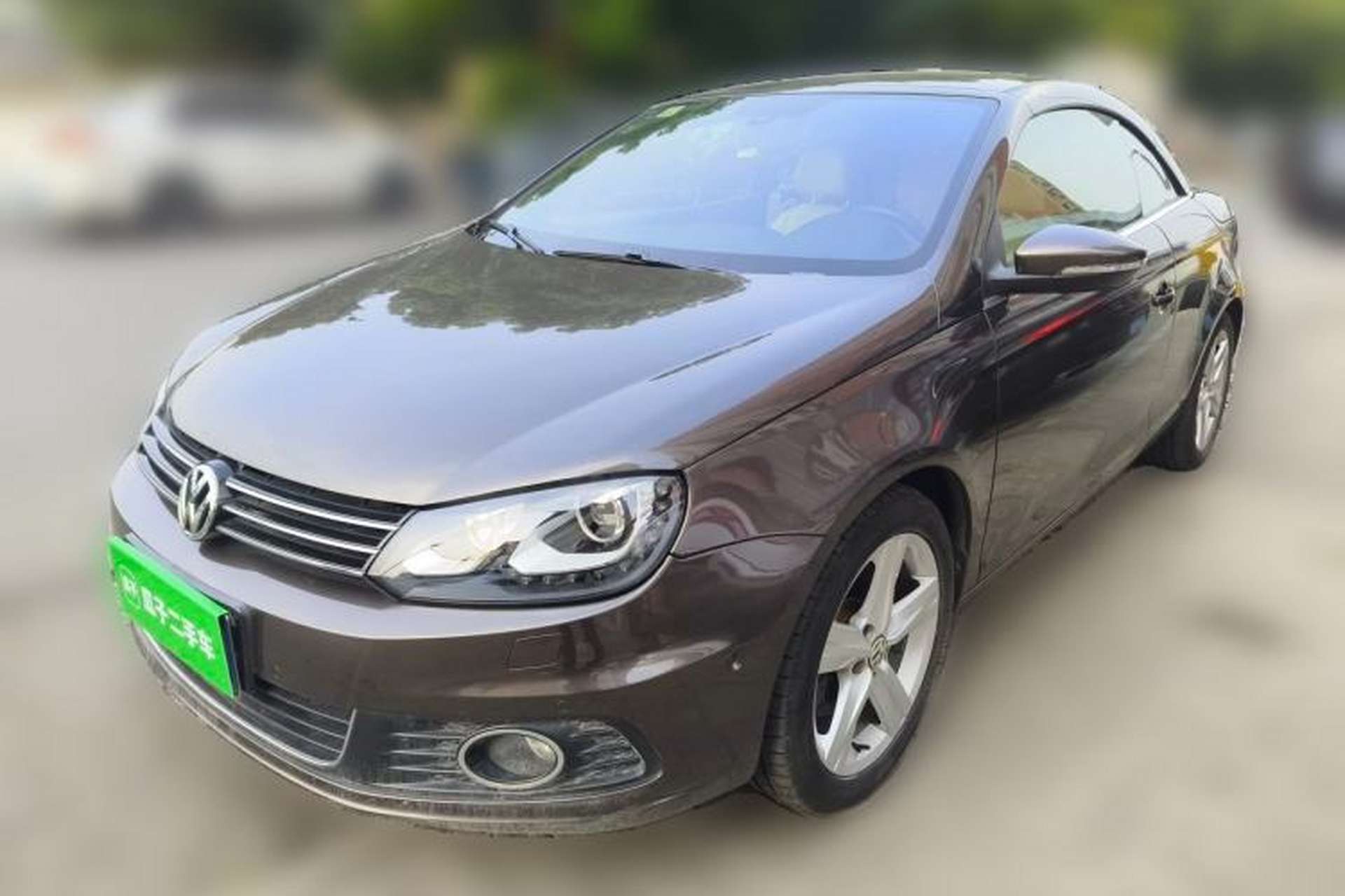 Used Volkswagen Eos 2011 2.0 TSI Front Left 45 Deg