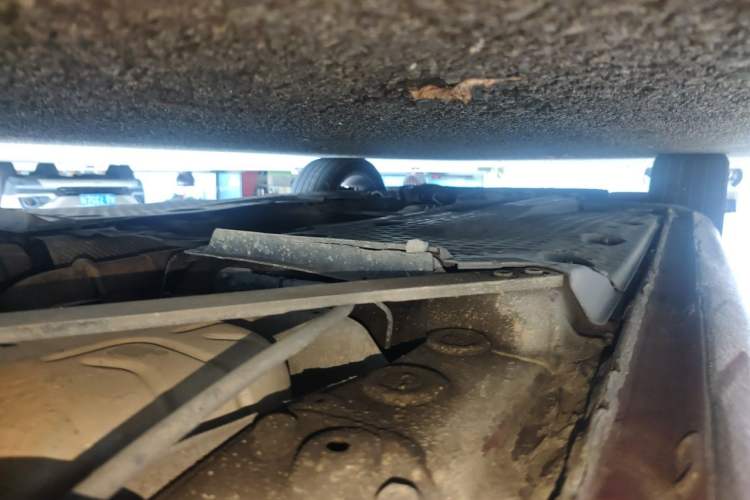 Used Volkswagen Eos 2011 2.0 TSI Chassis Rear Left