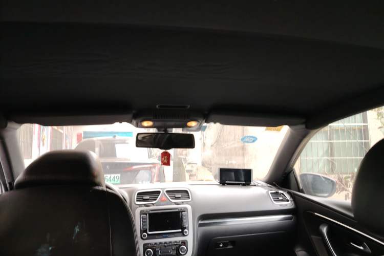 Used Volkswagen Eos 2011 2.0 TSI Headliner
