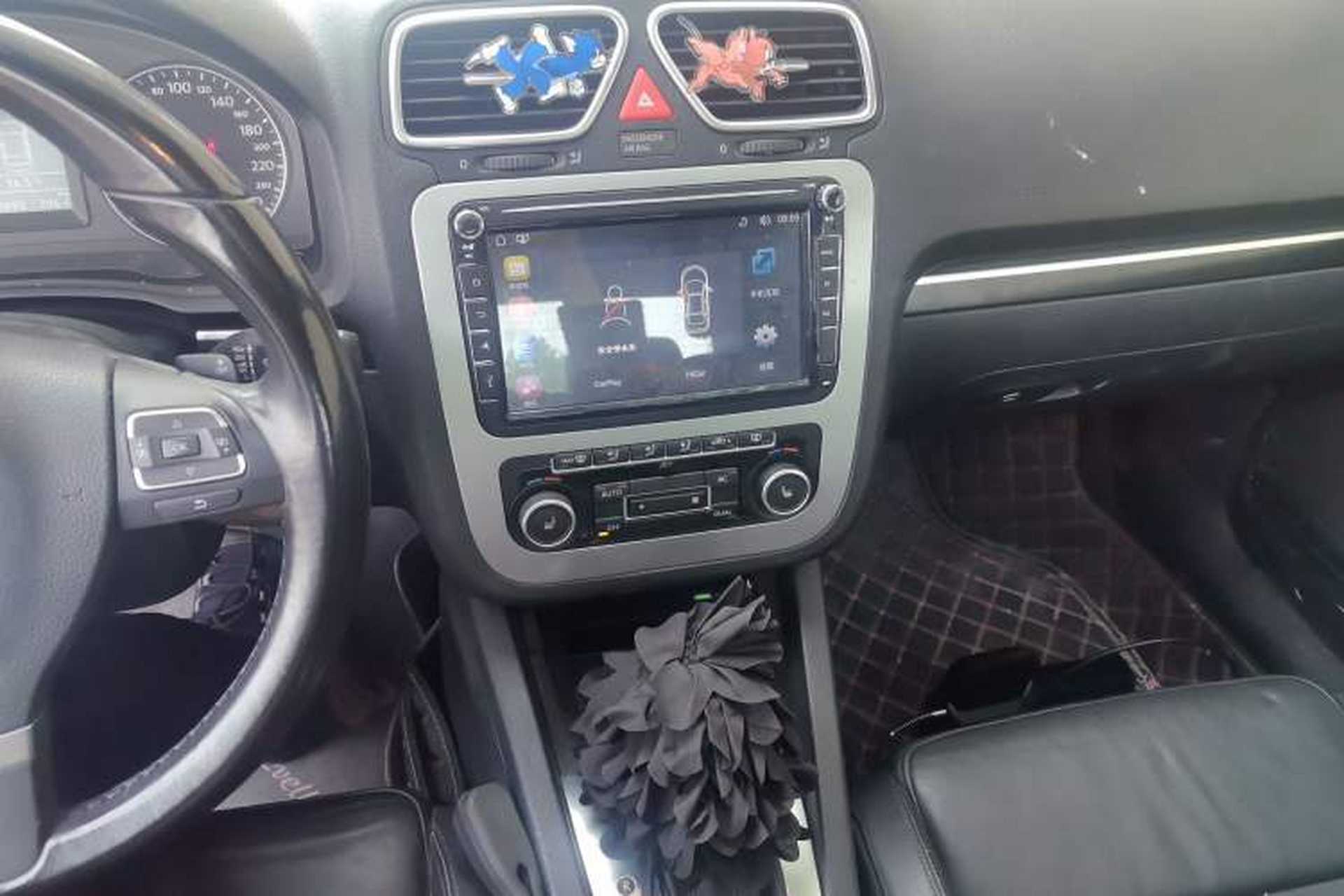 Used Volkswagen Eos 2011 2.0 TSI Audio And AC Panel