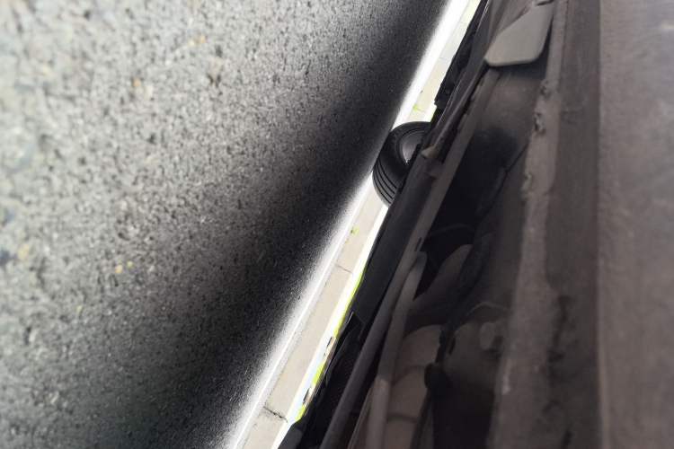 Used Volkswagen Eos 2011 2.0 TSI Chassis Rear Left