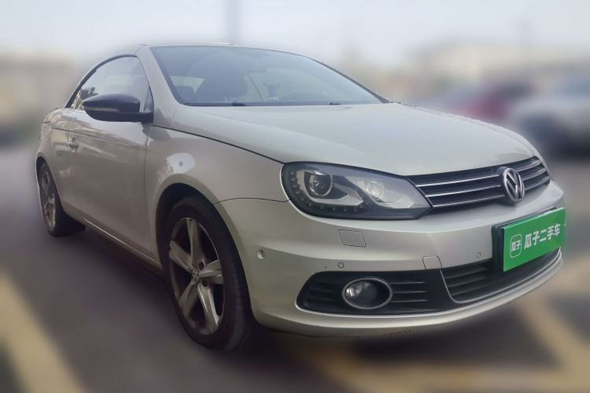 Used Volkswagen Eos 2011 2.0 TSI Front Right 45 Deg