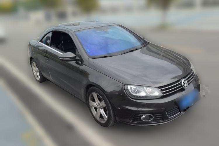 Used Volkswagen Eos 2011 2.0 TSI Front Right 45 Deg