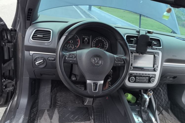 Used Volkswagen Eos 2011 2.0 TSI Steering Wheel