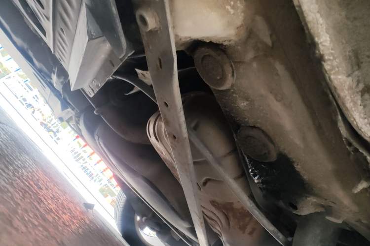 Used Volkswagen Eos 2011 2.0 TSI Chassis Rear Left