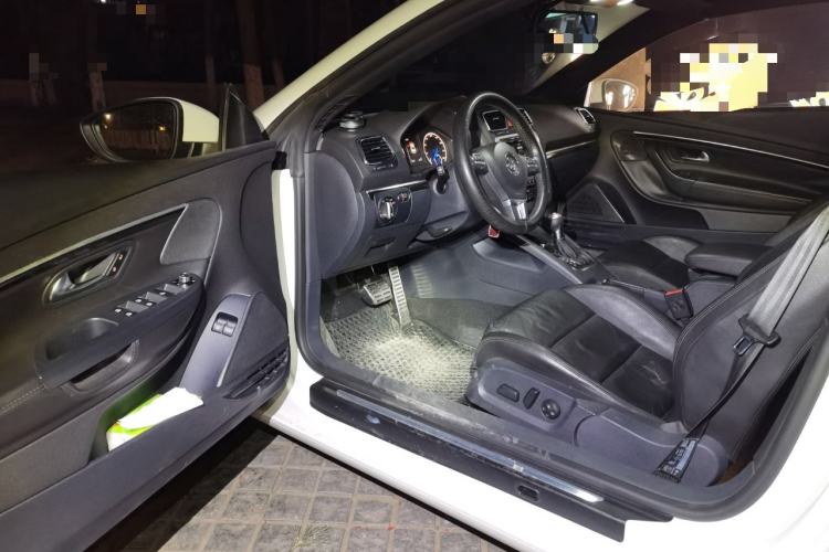 Used Volkswagen Eos 2011 2.0 TSI Driver Seat